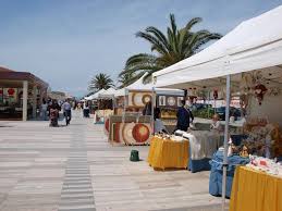 Foto mercatino dell'artigianato a Lido di Camaiore - Hotel Sirio 3 stelle a Lido di Camaiore in Versilia, Toscana